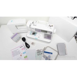Brother Innov-Is 950 Computerised Embroidery Machine