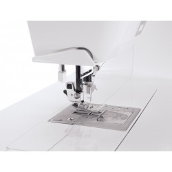 Singer XL-550 | FUTURA stitching and embroidery machine